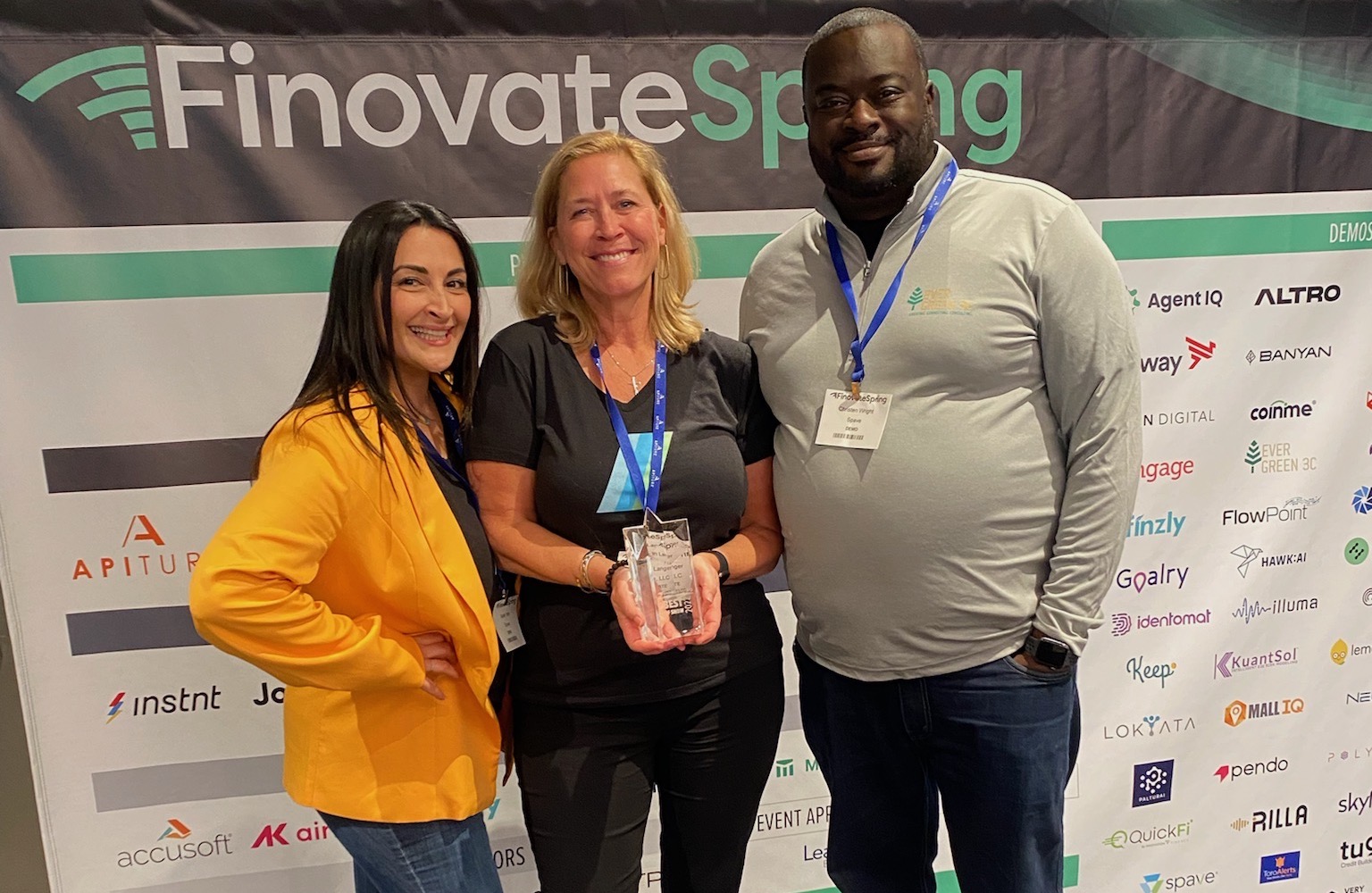 Spave won Best Of Show at FinovateSpring 2022.